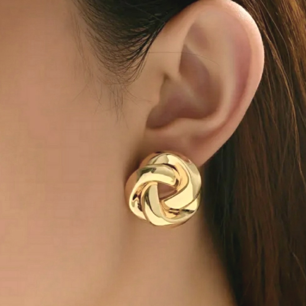 NEW Gold Love Knot Minimalist Earrings